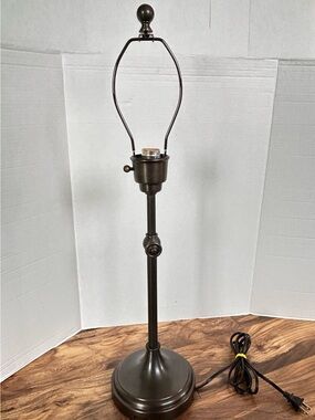 Pottery Barn Chelsea Bronze Table Lamp Adjustable 25”-32”